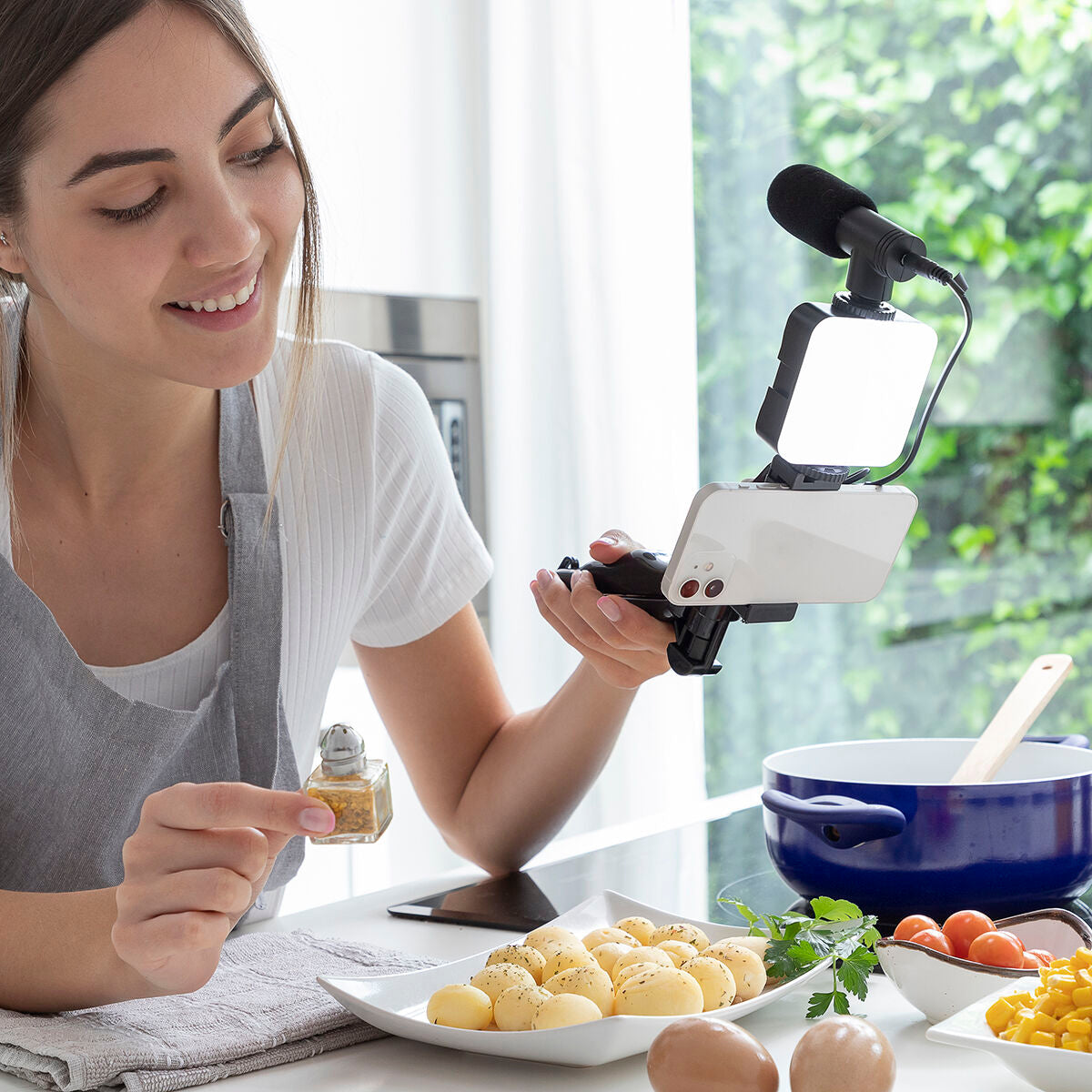 Vlogging Kit with Light, Microphone and Remote Control Plodni InnovaGoods 6 Pieces-12