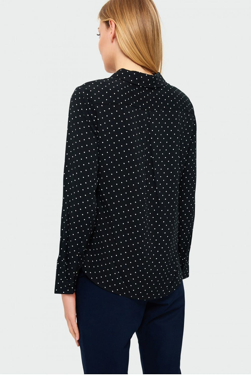 Blouse model 147025 Greenpoint
