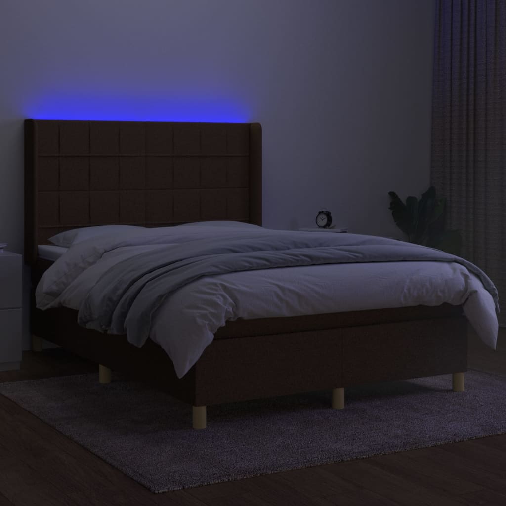 Boxspring met matras en LED stof donkerbruin 140x190 cm