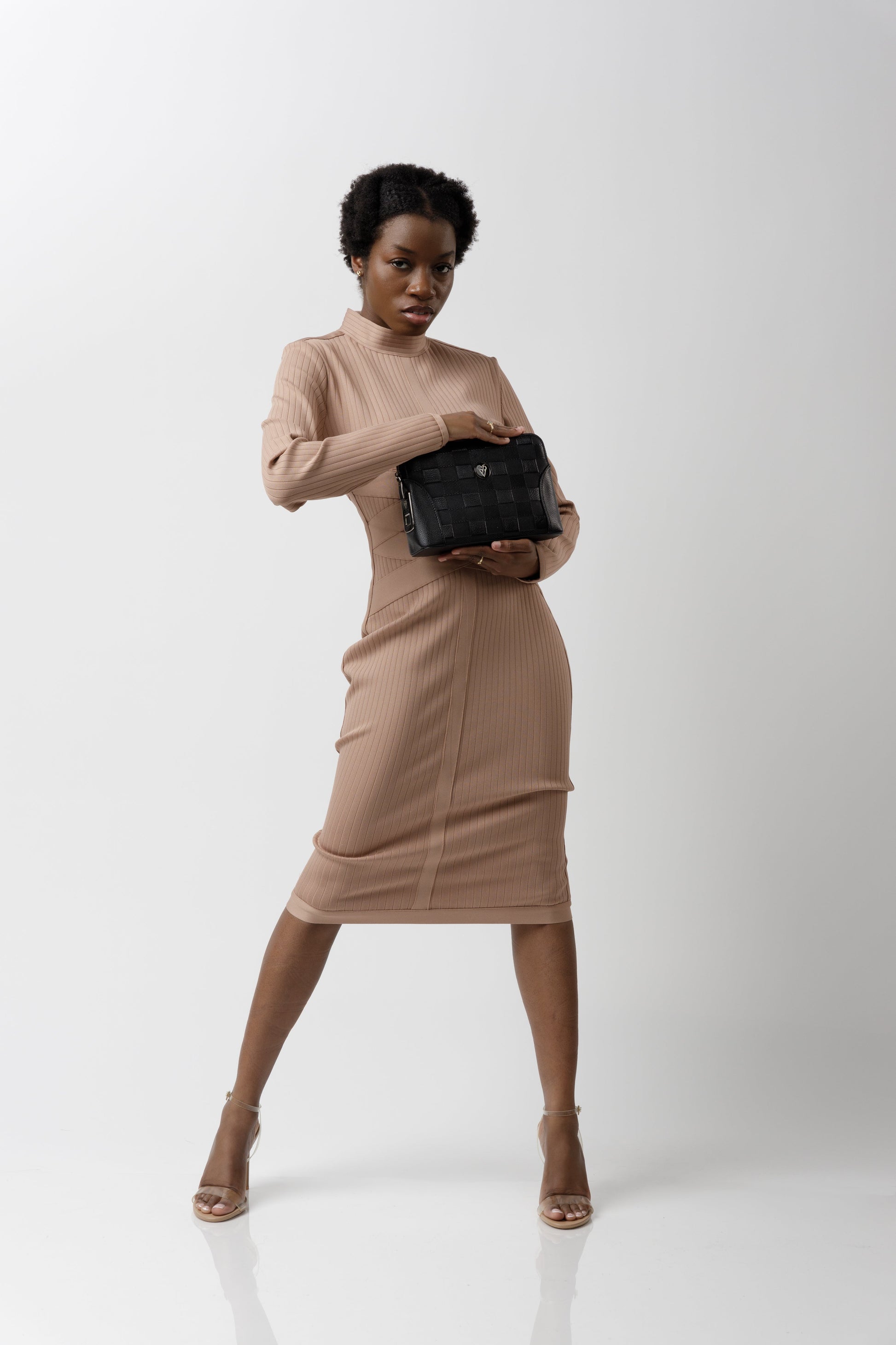 Bandage jurk camel lange mouw-2