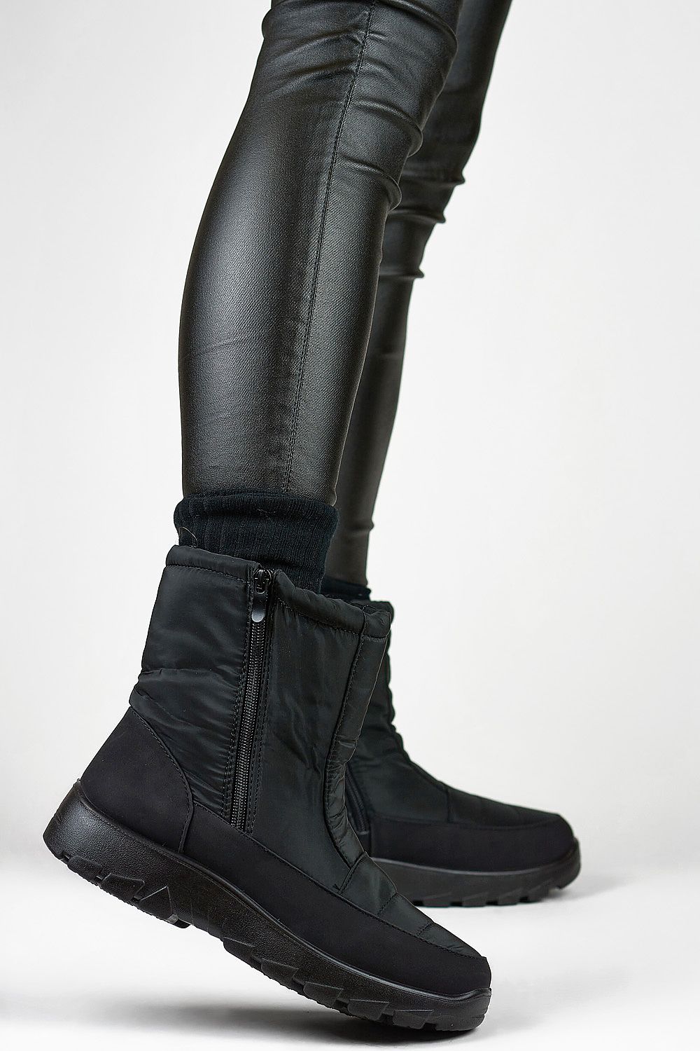  Snow boots model 191312 PRIMO 