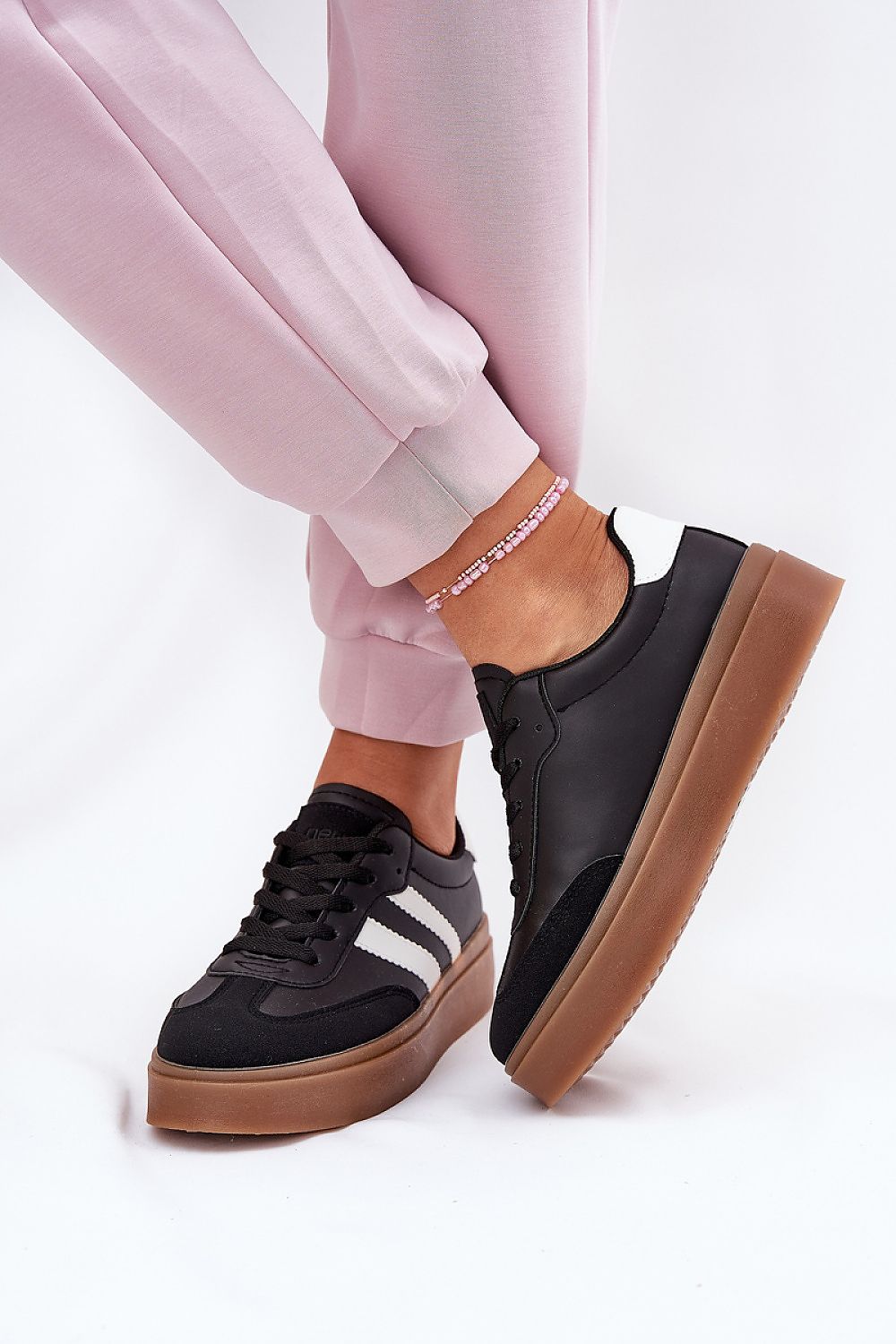  Sport Shoes model 211343 Step in style 