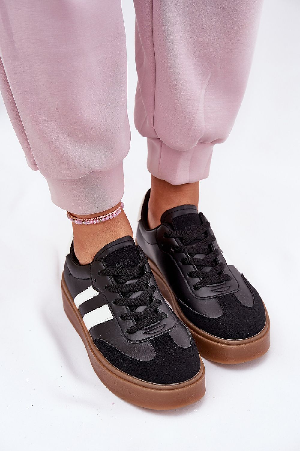  Sport Shoes model 211343 Step in style 