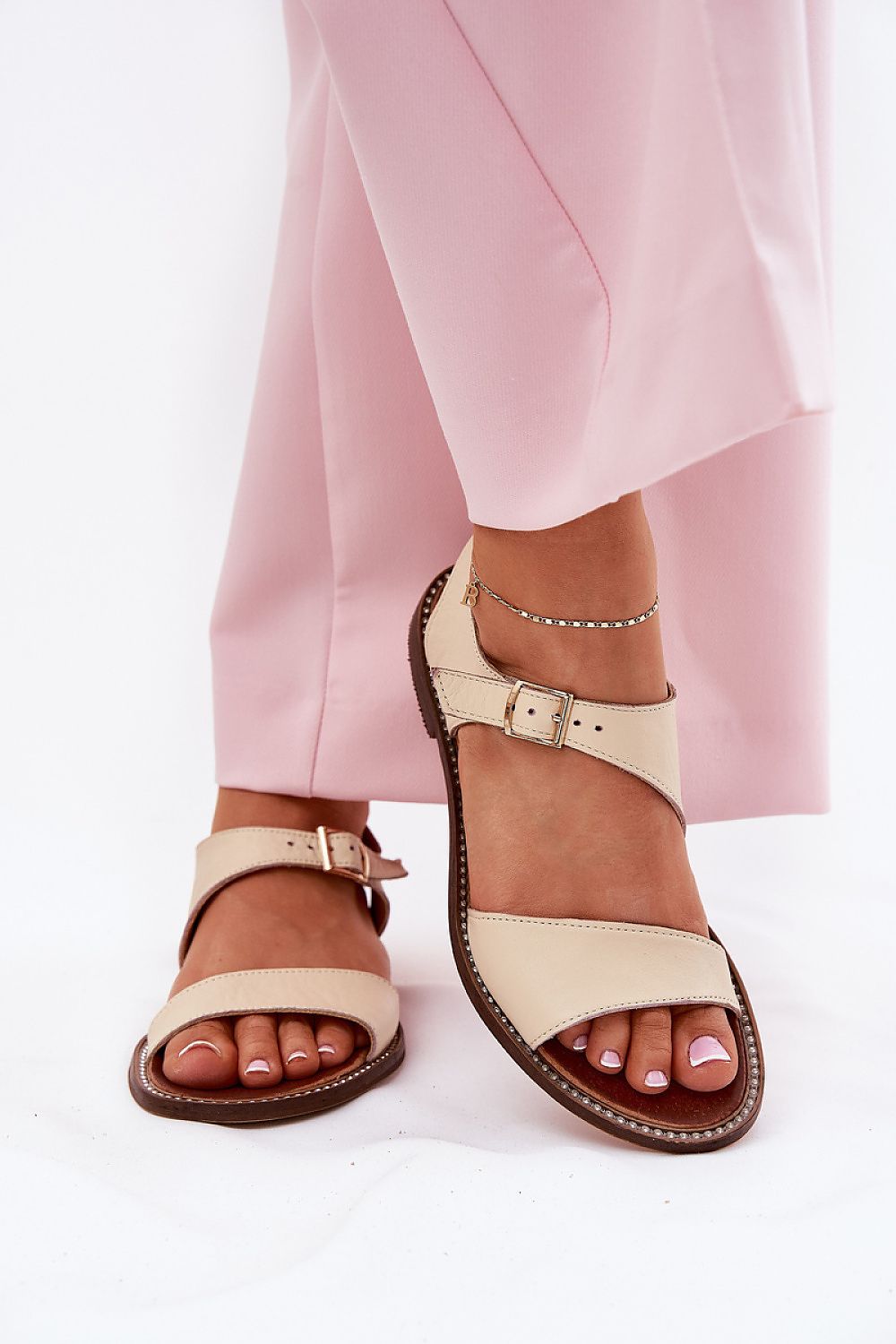  Sandals model 212583 Step in style 