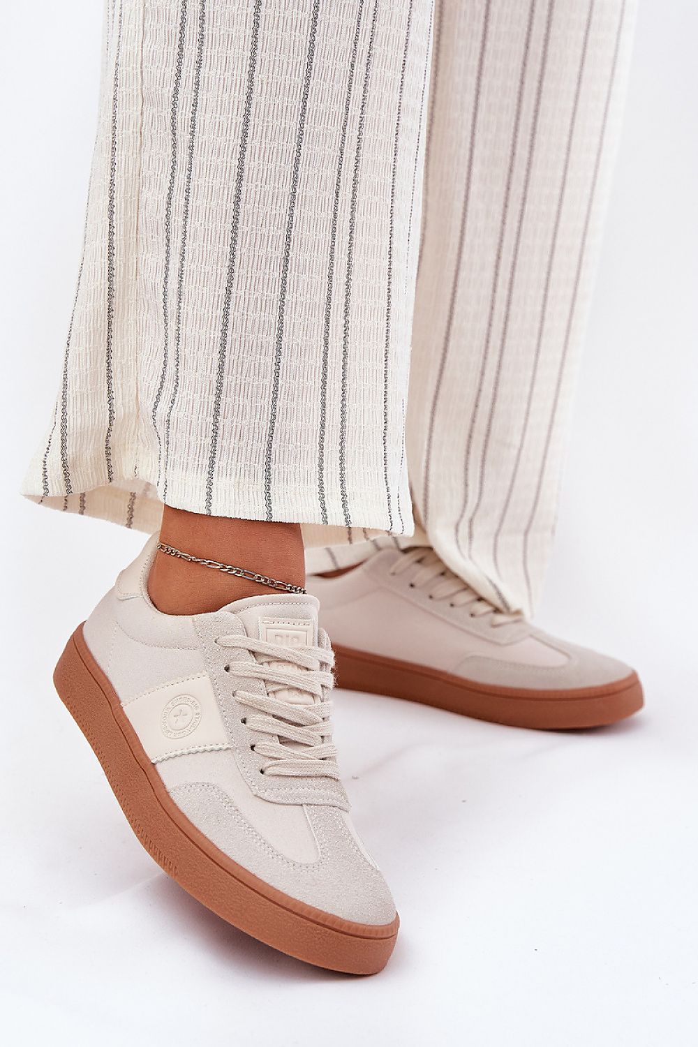  Sport Shoes model 212917 Step in style 