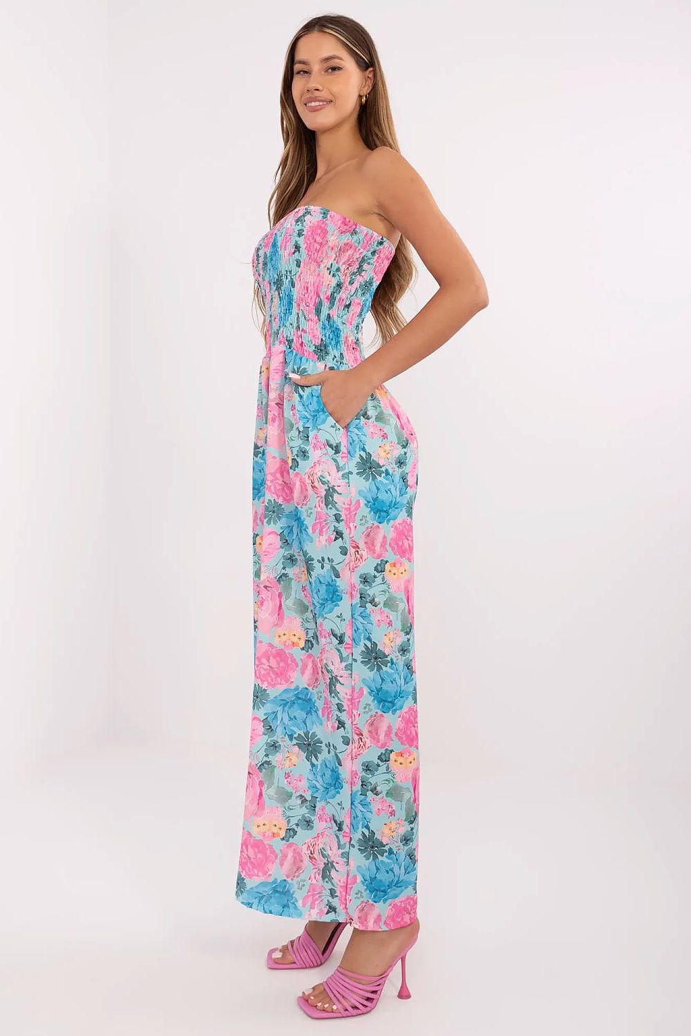  Suit model 213304 Italy Moda 