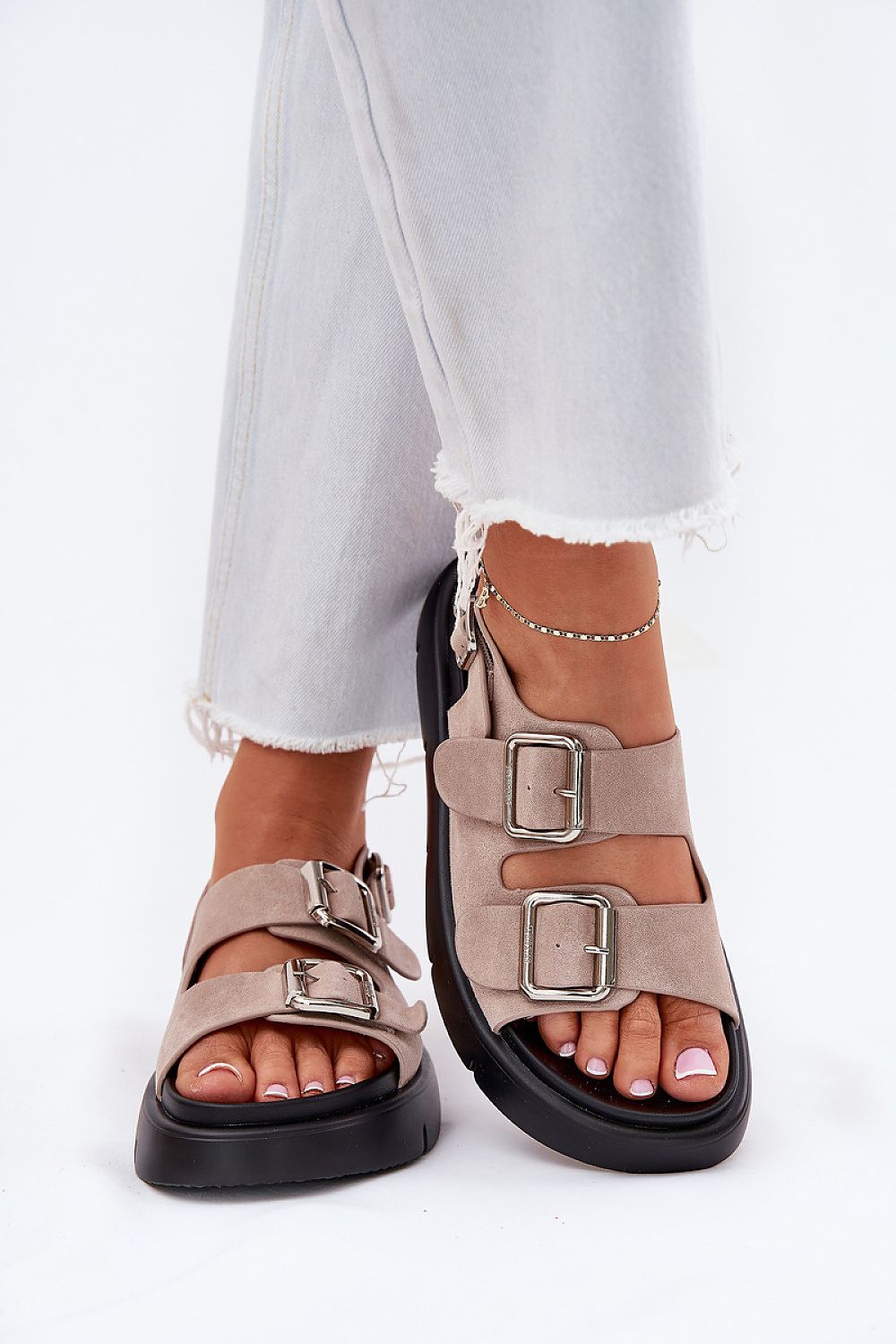  Sandals model 213462 Step in style 