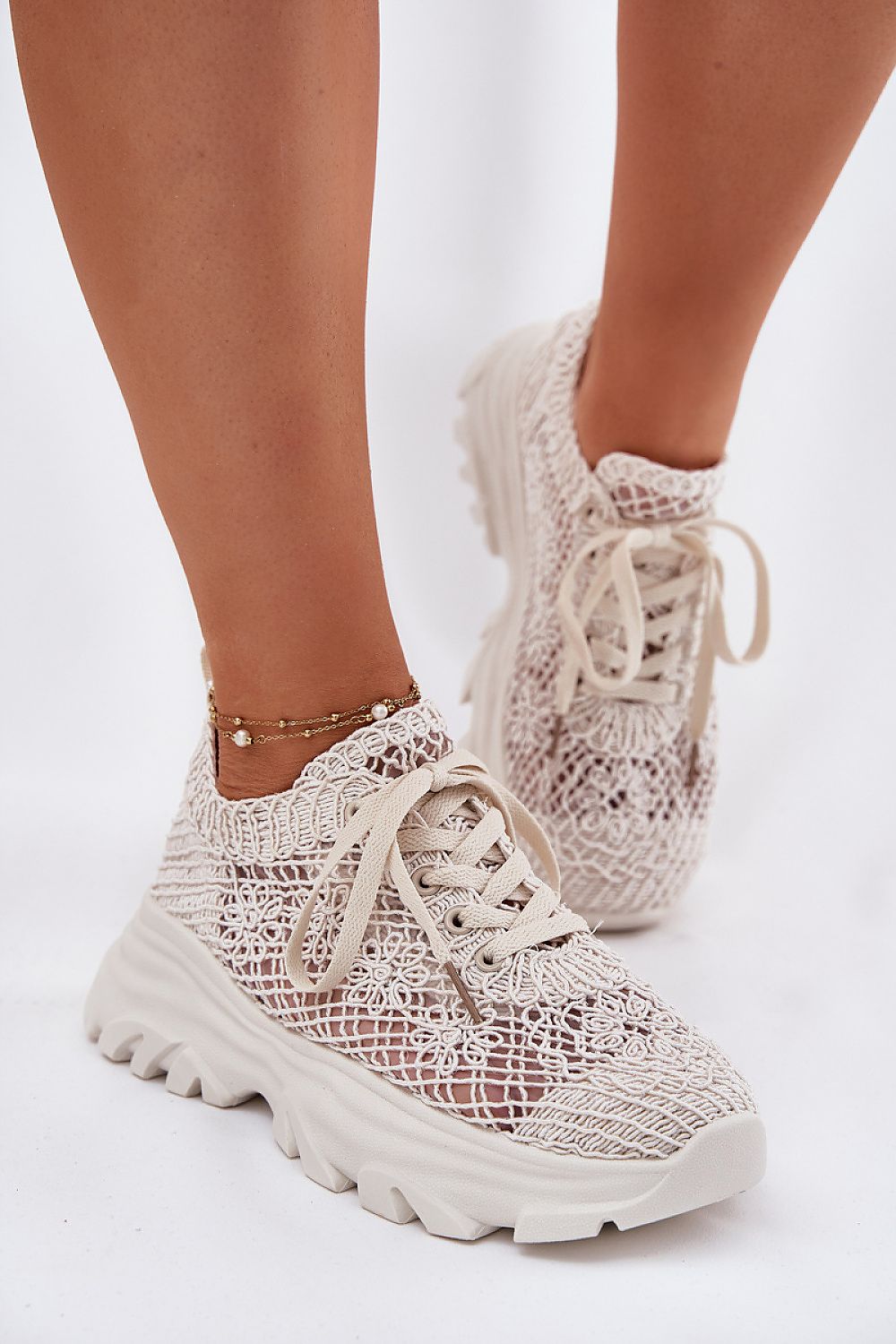  Sport Shoes model 214083 Step in style 