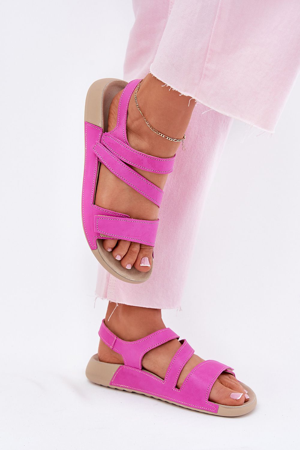  Sandals model 215027 Step in style 