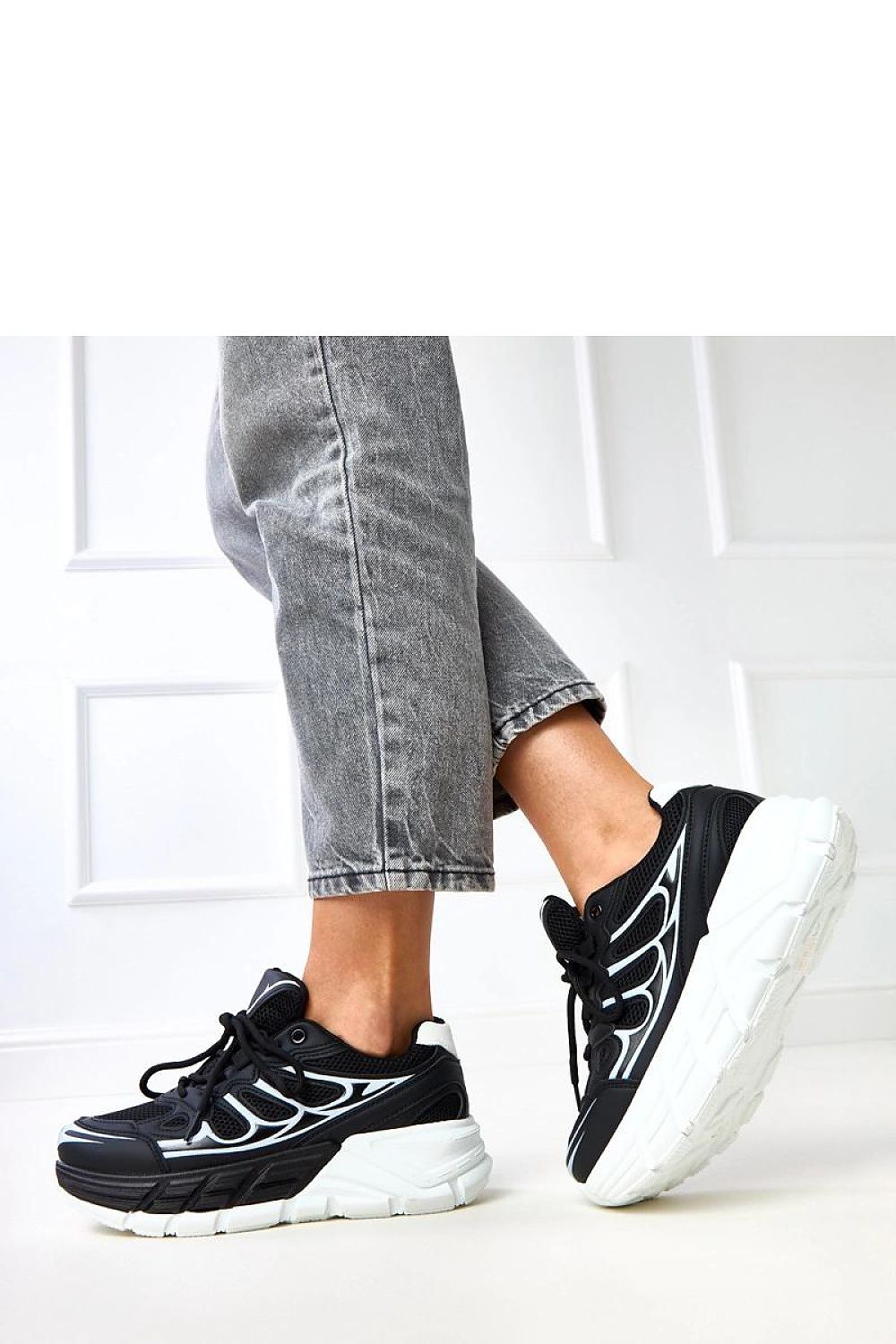  Sport Shoes model 218130 Solea 