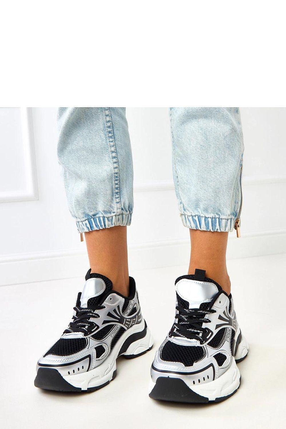  Sport Shoes model 218142 Solea 