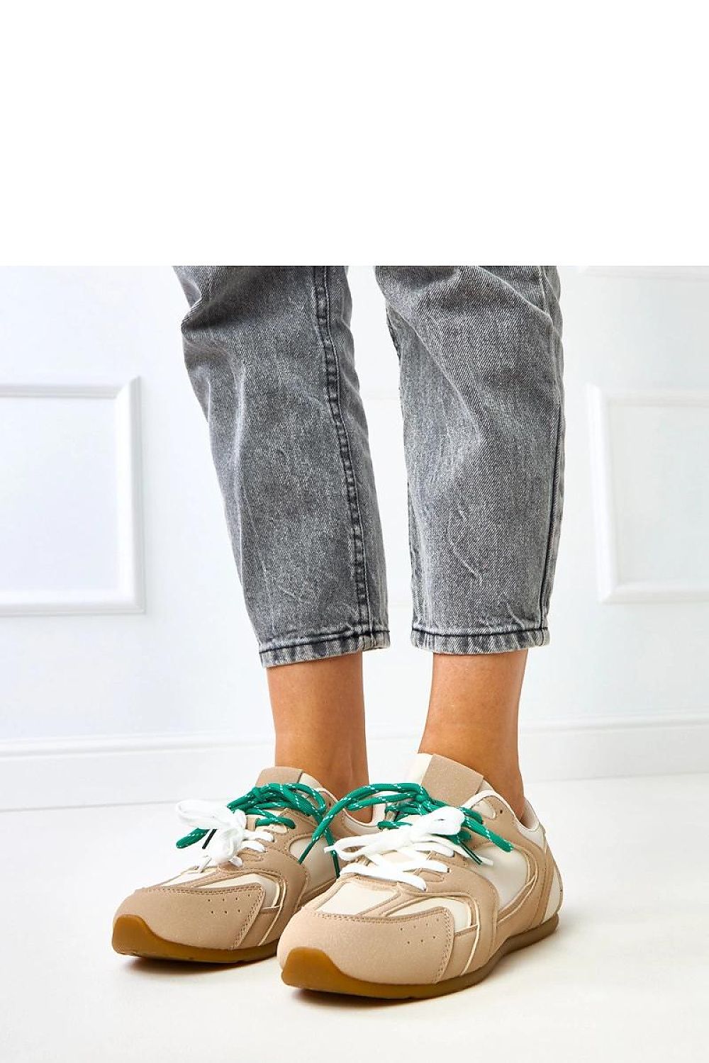  Sport Shoes model 218150 Solea 