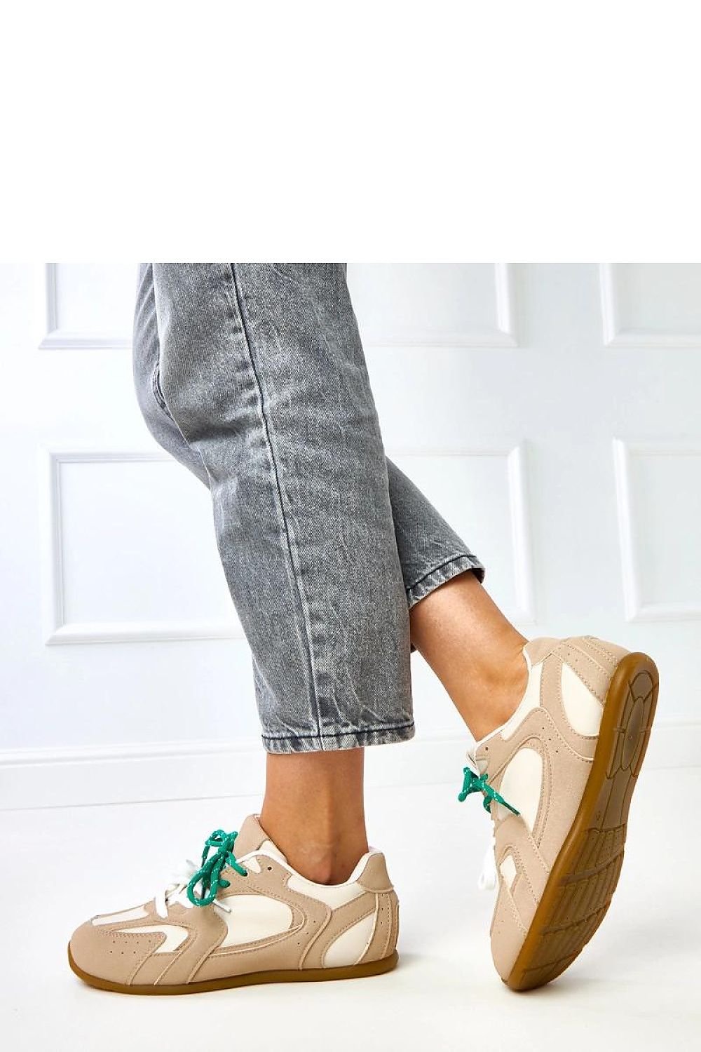  Sport Shoes model 218150 Solea 