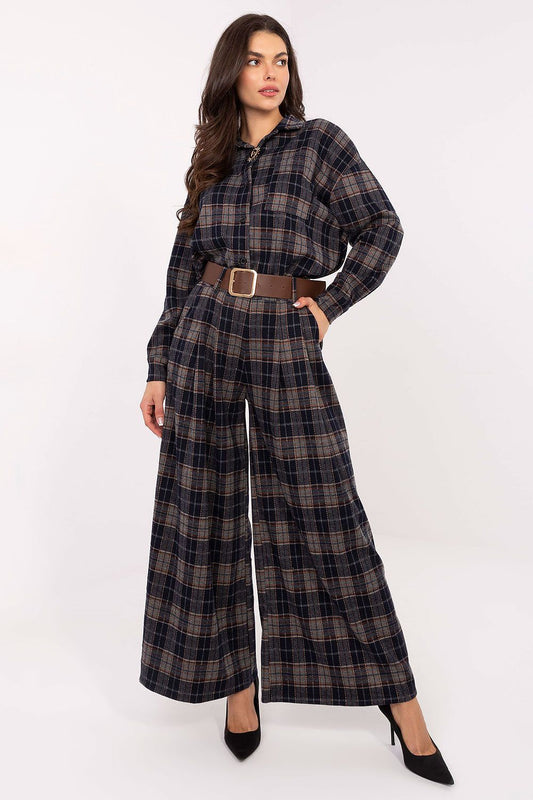  Women trousers model 220033 Italy Moda 
